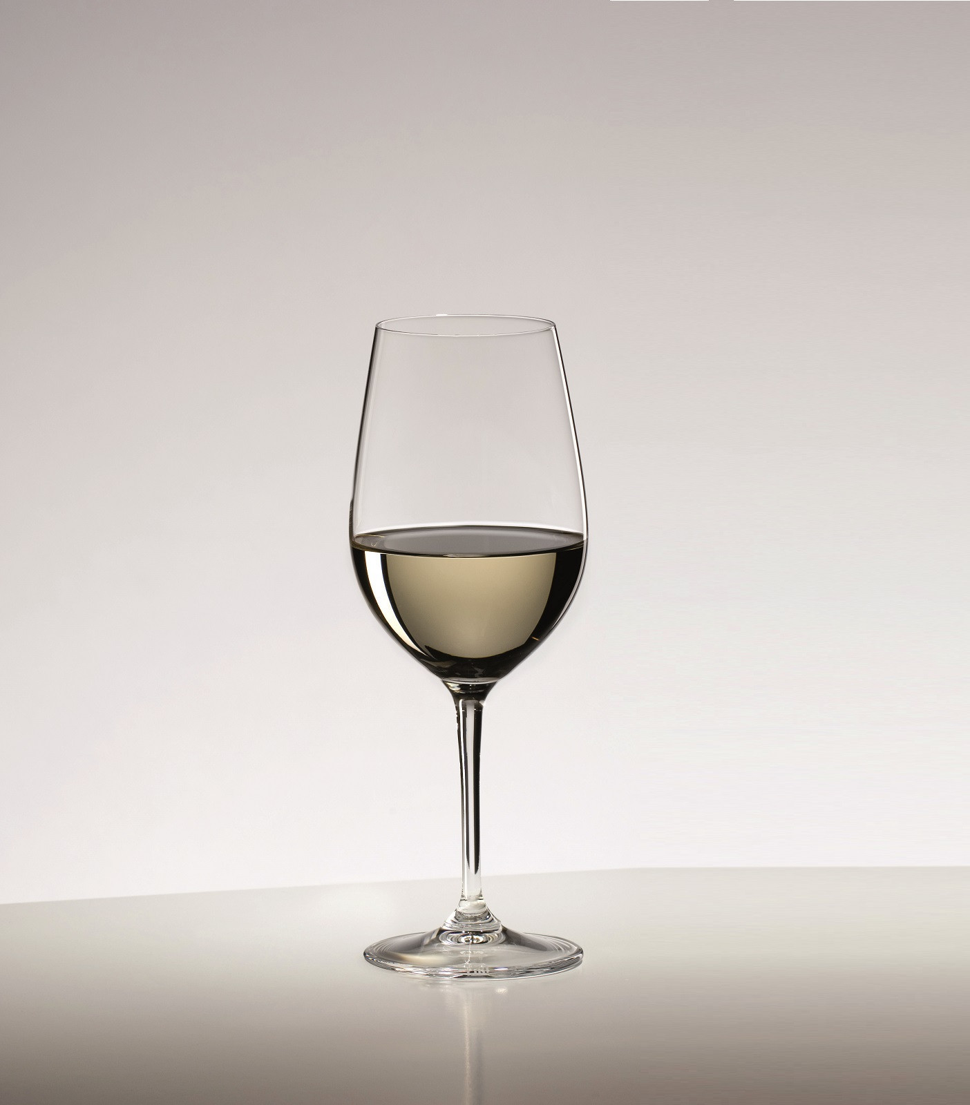 Набор бокалов для белого вина ZINFANDEL/RIESLING 0,4 л 2 шт Riedel Vinum (6416/15) - Фото nav 2