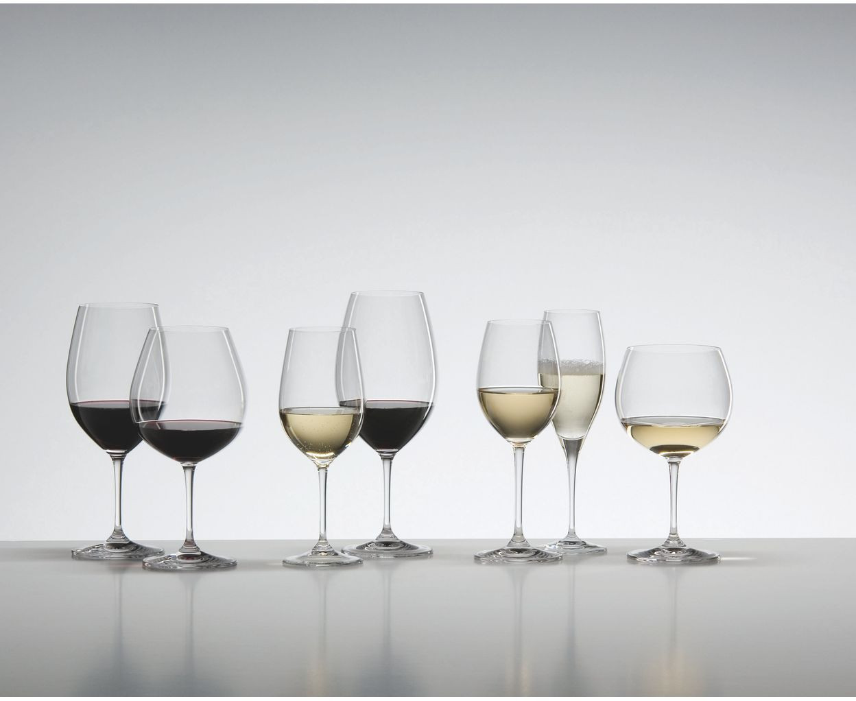 Набор бокалов для красного вина Cabernet Sauv/Merlot 0,61 л 2 шт Riedel Vinum (6416/0) - Фото nav 6