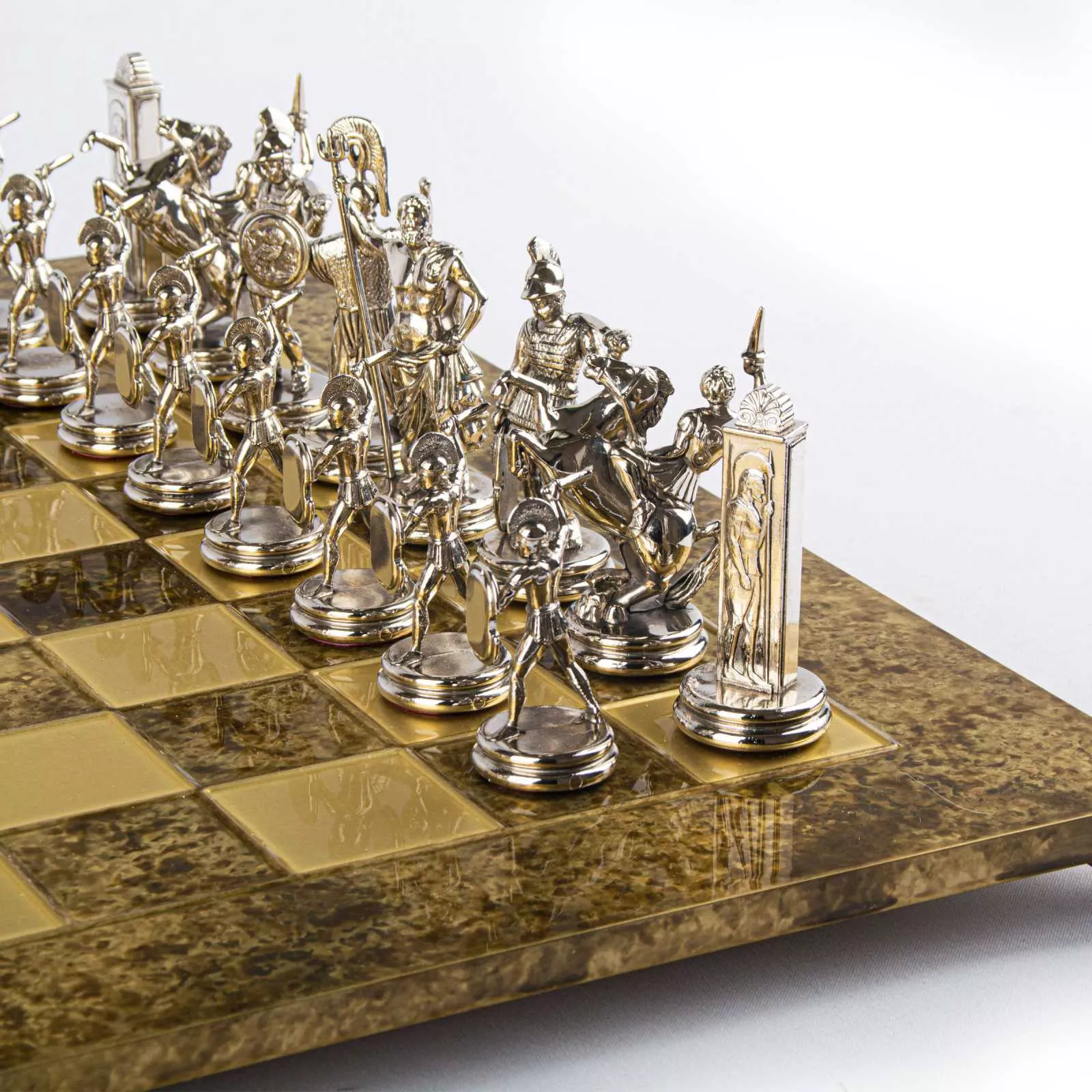 Игра шахматы Мanopoulos, размер 54*54 см, цвет золото-серебряный (S19BRO) - Фото nav 4