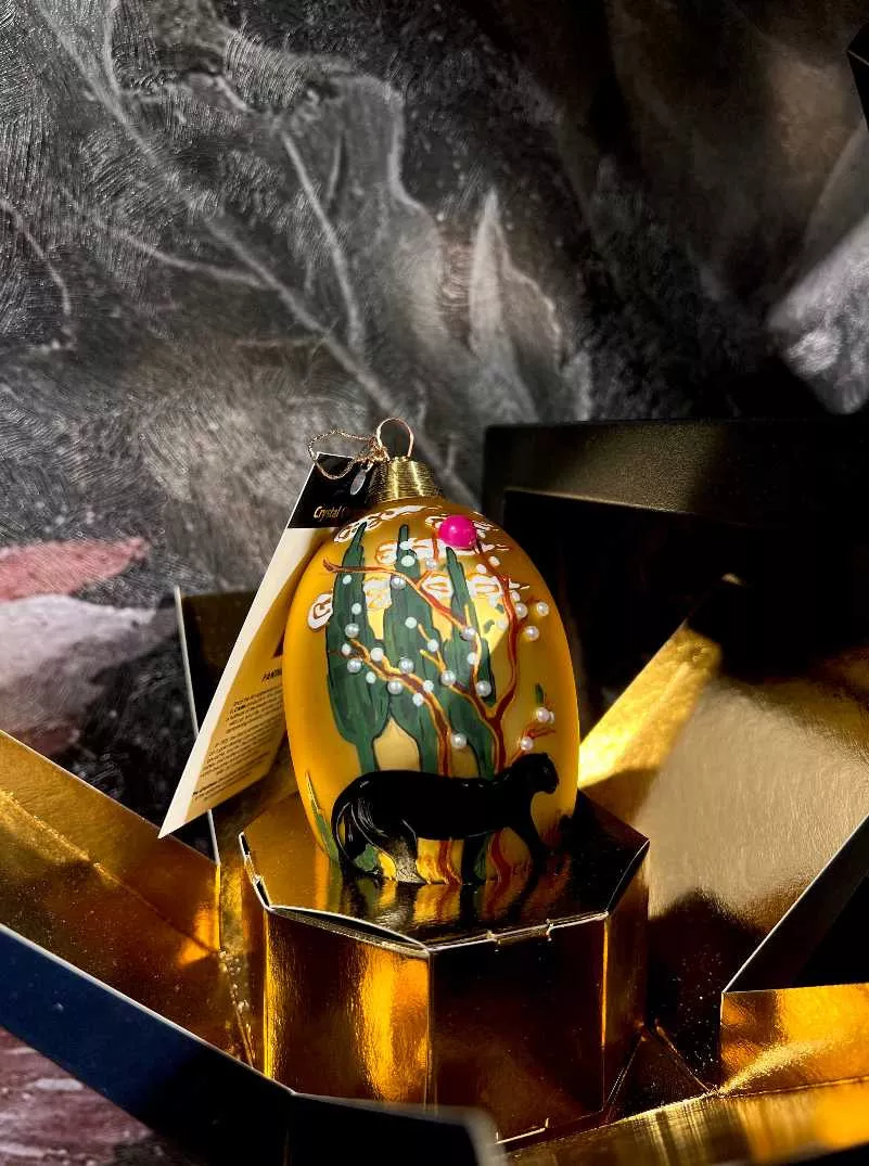 Игрушка новогодняя Crystal Christmas Panther Gold, размер 12х6 см (AF002) - Фото nav 2