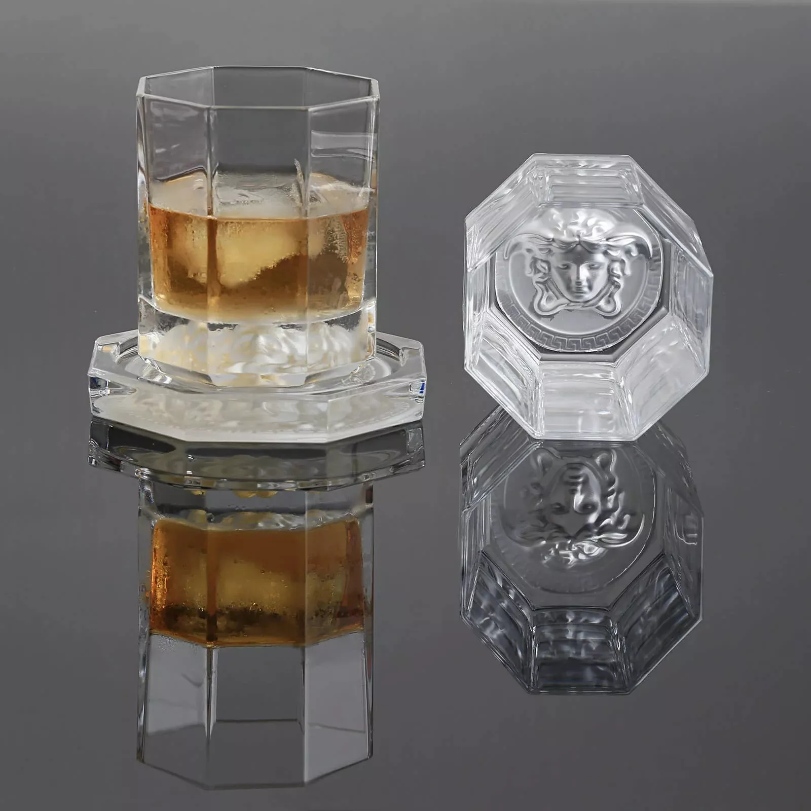 Набір склянок для віскі 2 шт Rosenthal Versace Medusa Lumiere (20665-110835-48870) - Фото nav 5