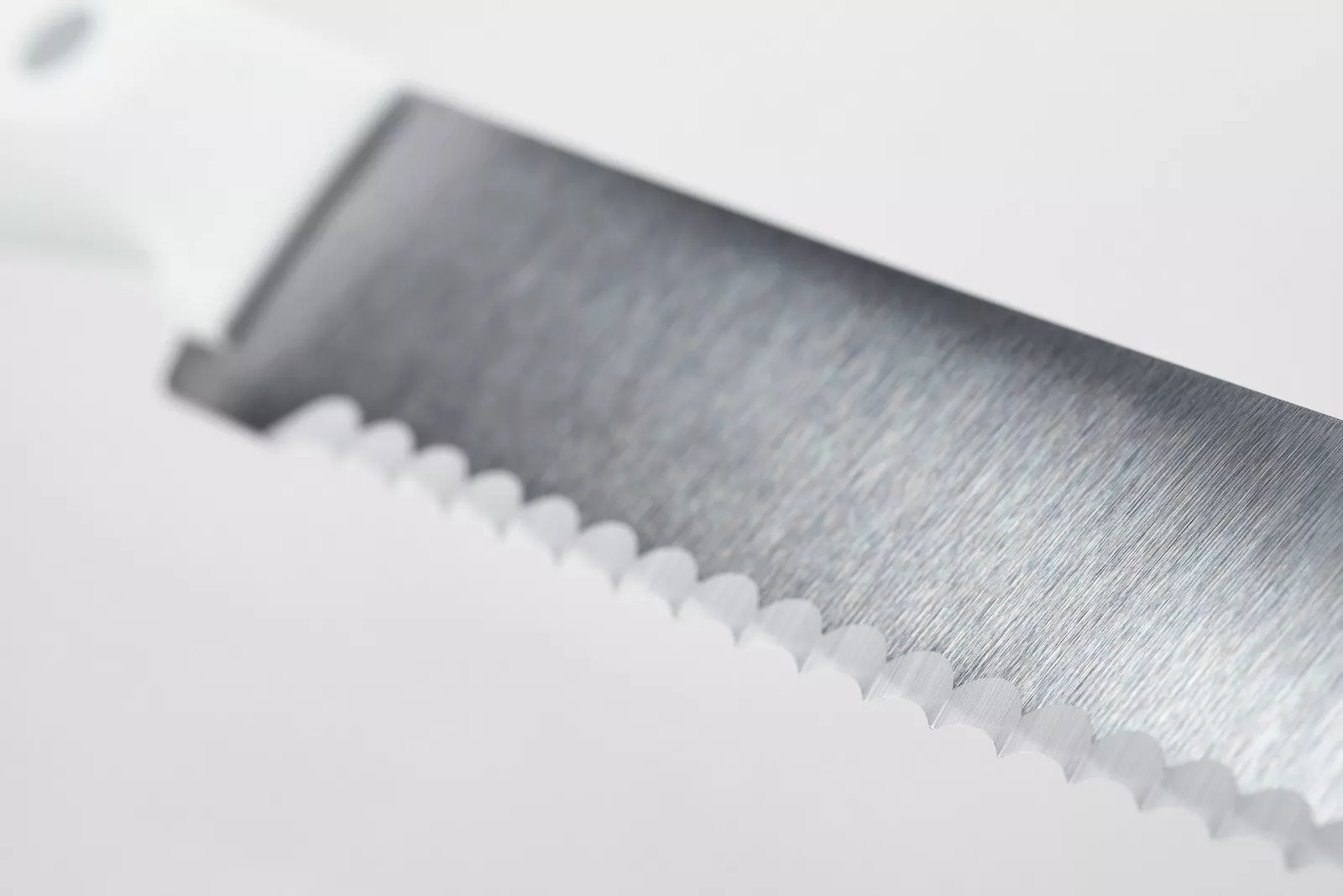 Нож для нарезки 14 см Wuesthof Classic White (1040201614) - Фото nav 3