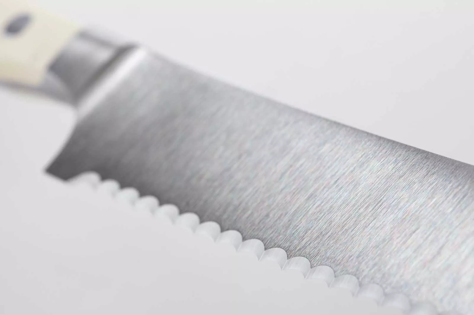 Нож для нарезки 14 см Wuesthof Classic Ikon Creme (1040431614) - Фото nav 3