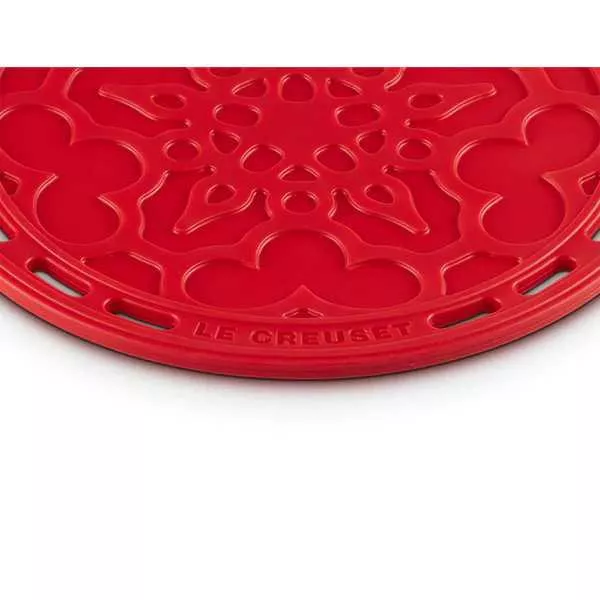 Подставка под горячее Le Creuset Silicone Cherry Red, диаметр 20 см (93007300060000) - Фото nav 4
