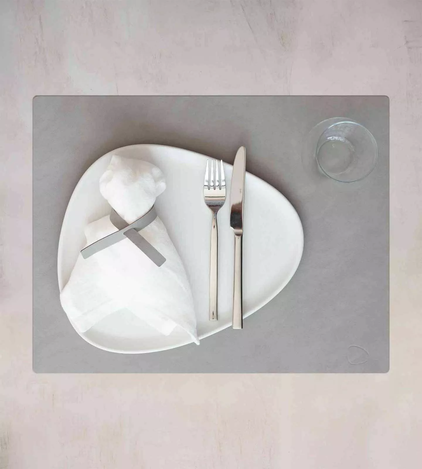Подставка под тарелку прямоугольная Linddna Nupo Light Grey, размер 35х45 см (981170) - Фото nav 2